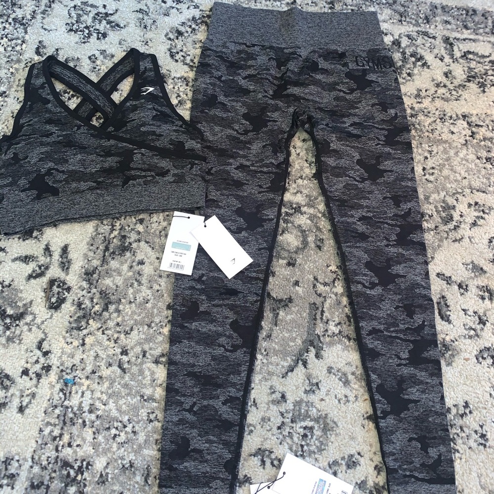 Gymshark leggings and sports bra
